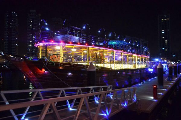 Dhow Cruise Dubai Marina